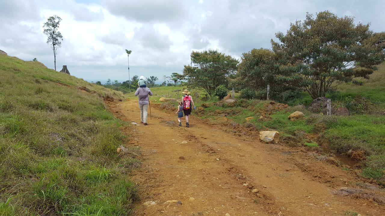 Mirador Prendas Sarapiquí المظهر الخارجي الصورة